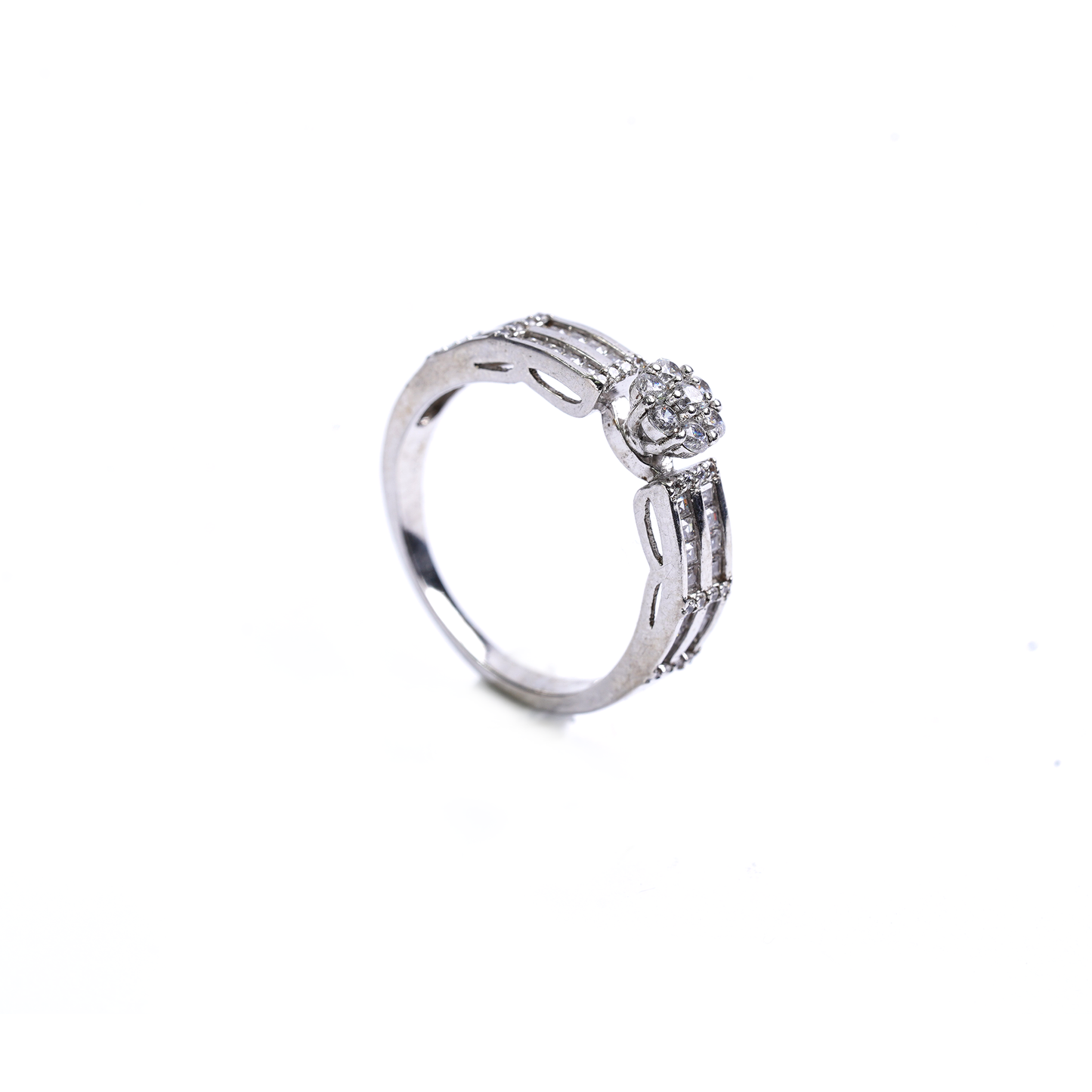The Silver Primrose Ring